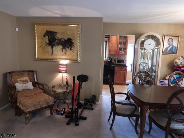 Property listing MLS 4032943 photo 4
