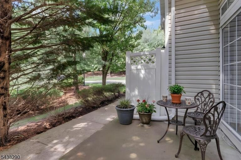 Property listing MLS 4033351 photo 24