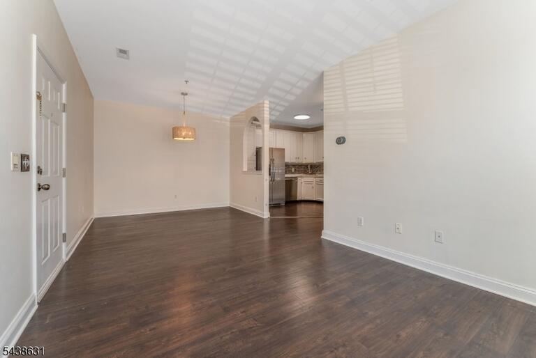 Property listing MLS 4033383 photo 11