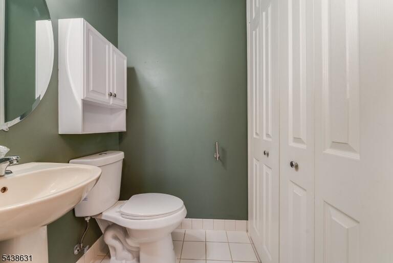 Property listing MLS 4033383 photo 16