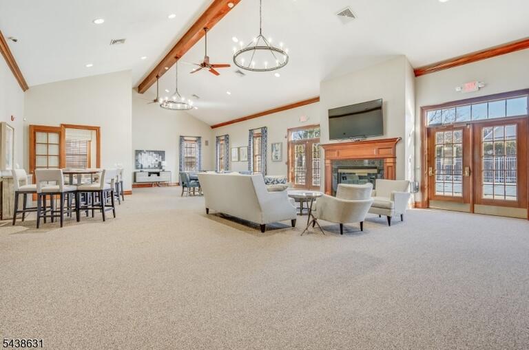 Property listing MLS 4033383 photo 33