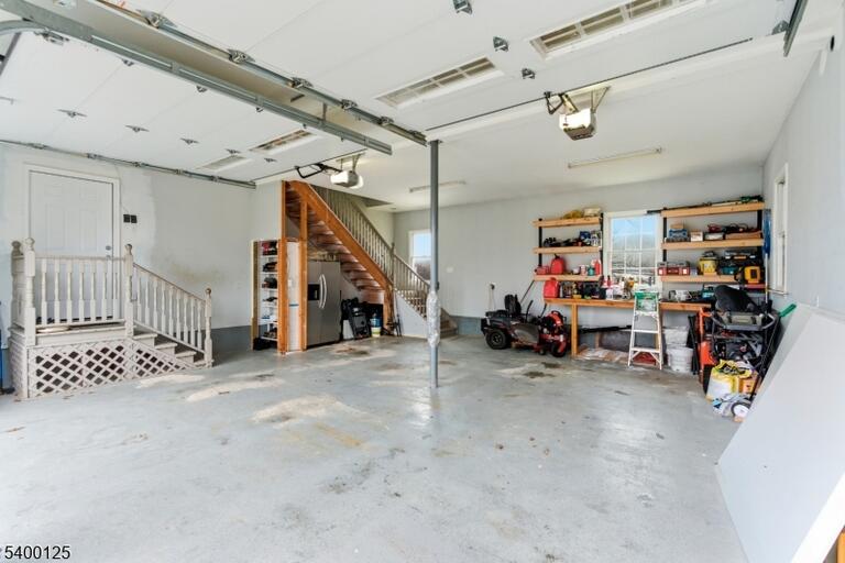 Property listing MLS 4033405 photo 35