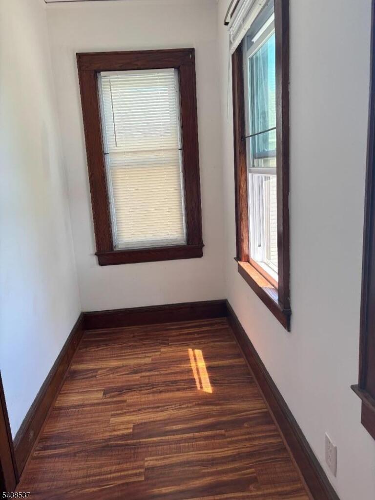 Property listing MLS 4033500 photo 3