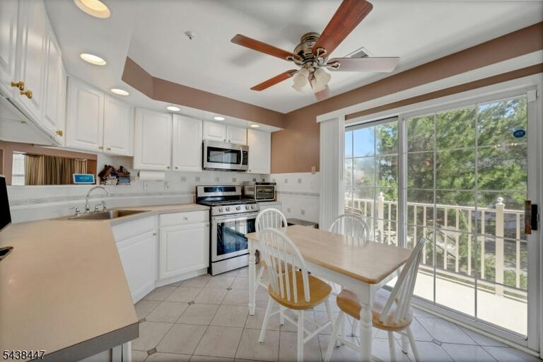 Property listing MLS 4033763 photo 8