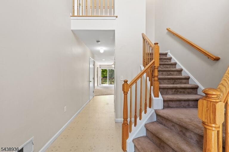Property listing MLS 4033971 photo 15