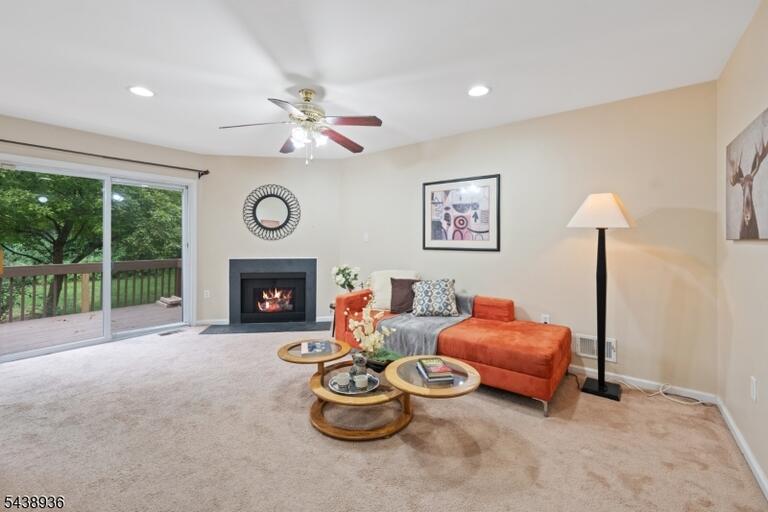 Property listing MLS 4033971 photo 9