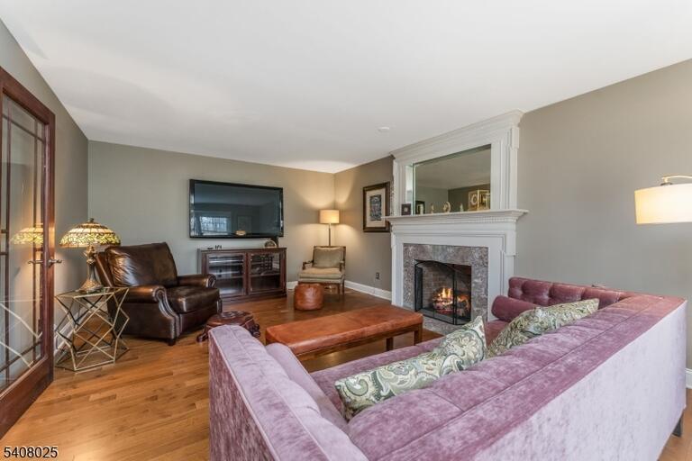 Property listing MLS 4034015 photo 16