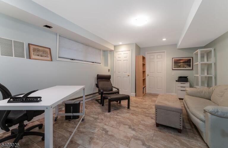 Property listing MLS 4034015 photo 31