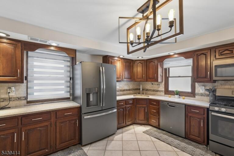 Property listing MLS 4034193 photo 12