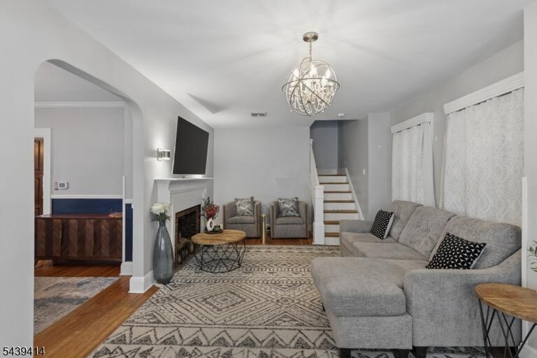 Property listing MLS 4034193 photo 4