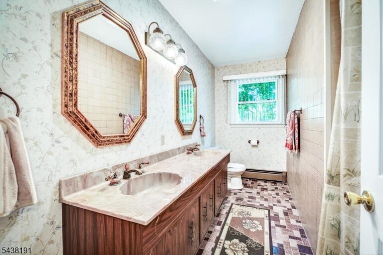 Property listing MLS 4034503 photo 13