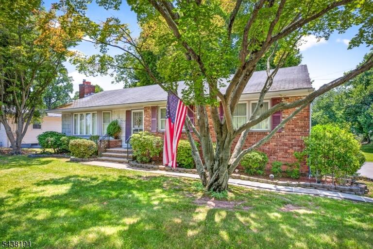Property listing MLS 4034503 photo 3