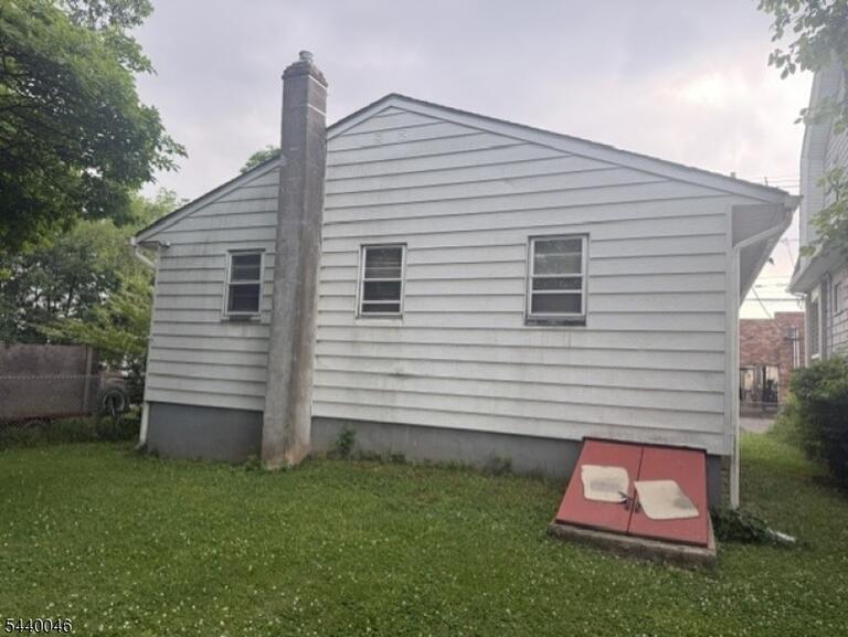 Property listing MLS 4034652 photo 3
