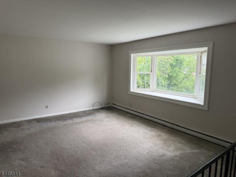 Property listing MLS 4035163 photo 5