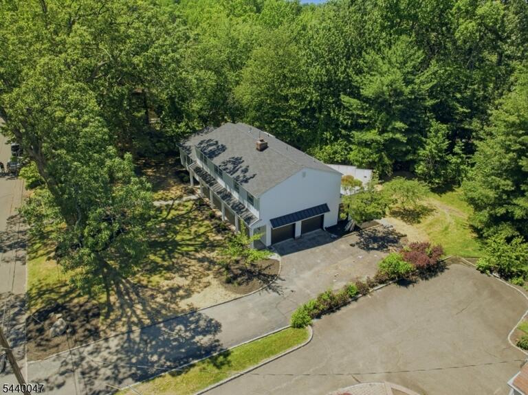 Property listing MLS 4035277 photo 49