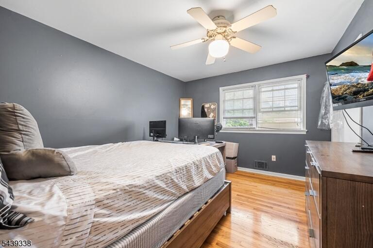 Property listing MLS 4035360 photo 18