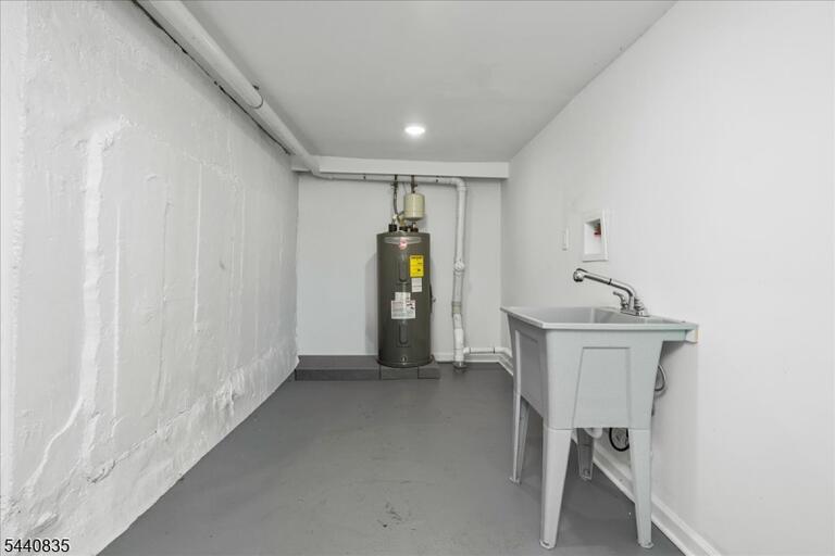Property listing MLS 4035362 photo 22