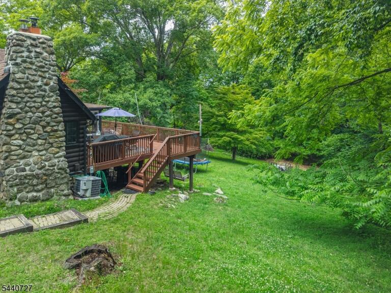 Property listing MLS 4035438 photo 41