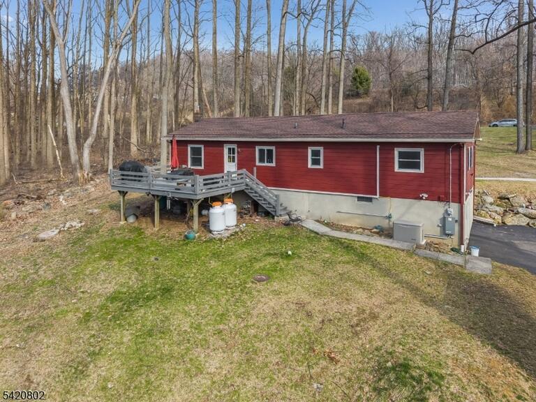 Property listing MLS 4035591 photo 10