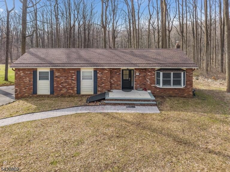 Property listing MLS 4035591 photo 9