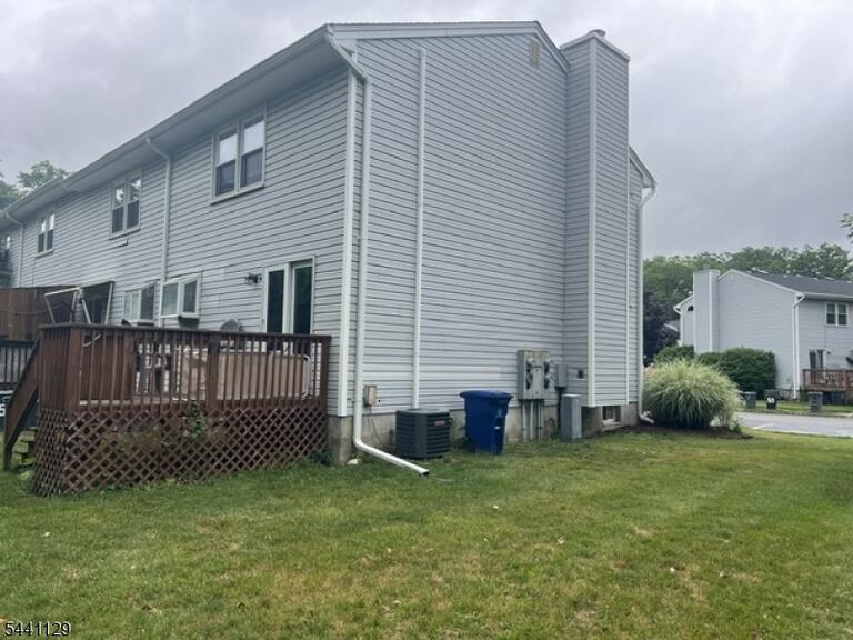 Property listing MLS 4035697 photo 2