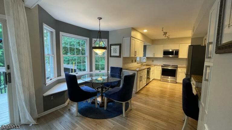 Property listing MLS 4035738 photo 15