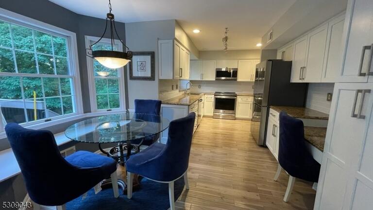 Property listing MLS 4035738 photo 17