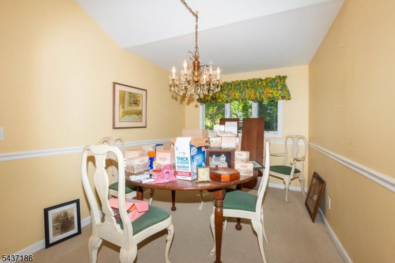 Property listing MLS 4035942 photo 6
