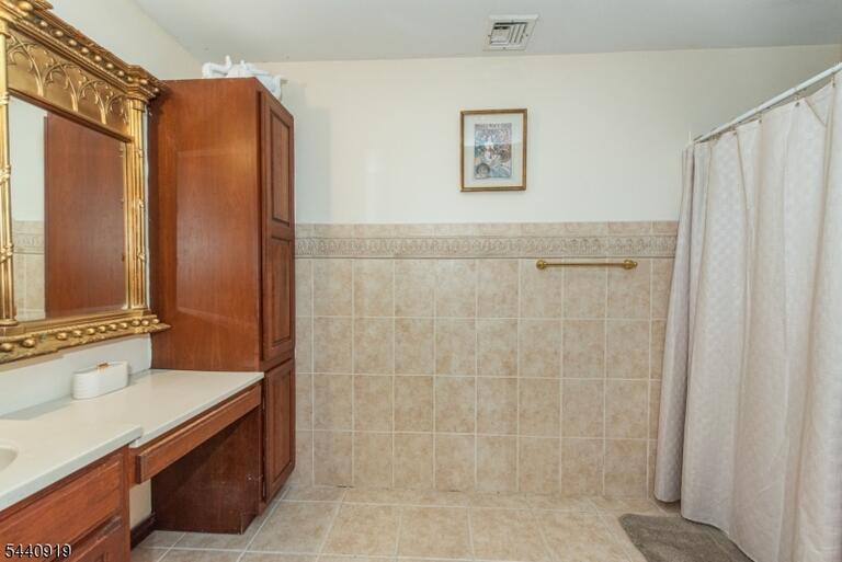 Property listing MLS 4035992 photo 18