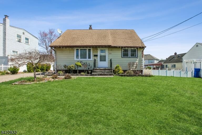 Property listing MLS 4036191 photo 3