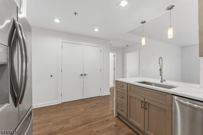 Property listing MLS 4036281 photo 7