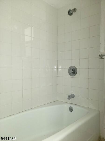 Property listing MLS 4036418 photo 8