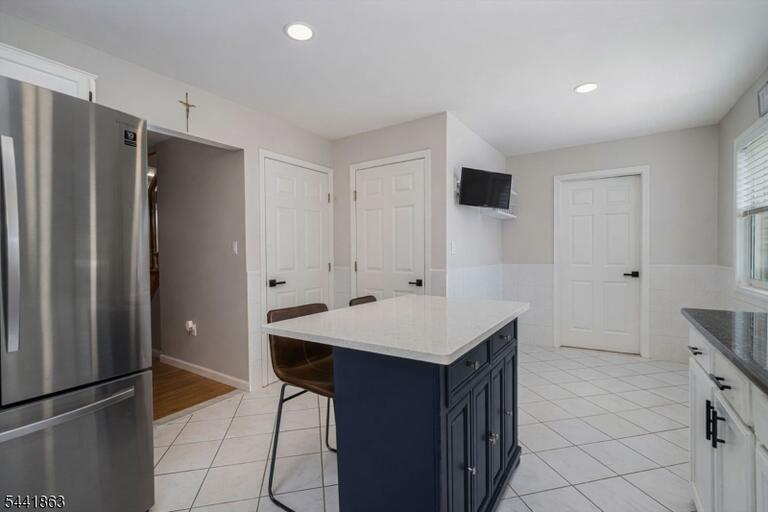 Property listing MLS 4036503 photo 10