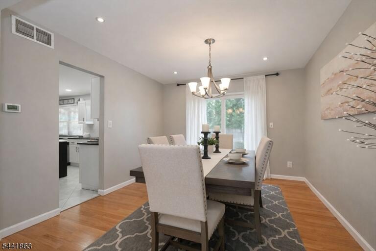 Property listing MLS 4036503 photo 17