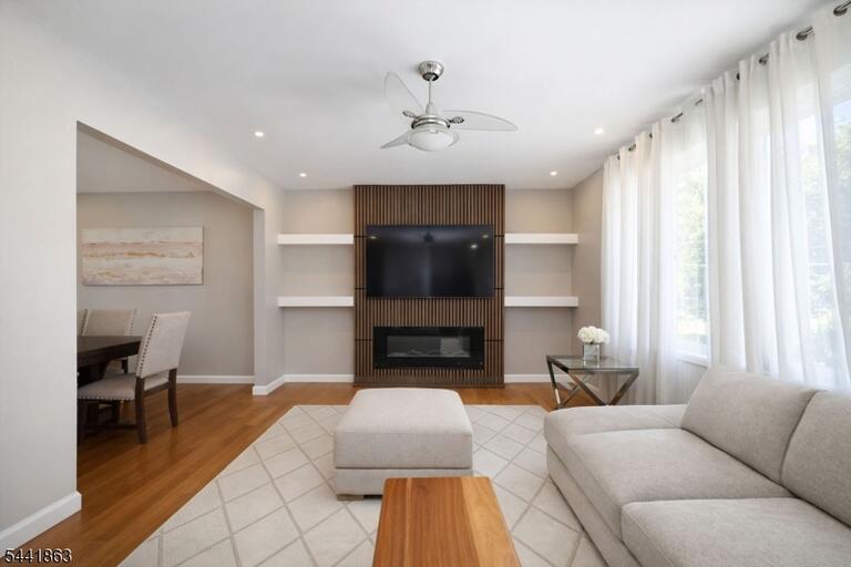 Property listing MLS 4036503 photo 21