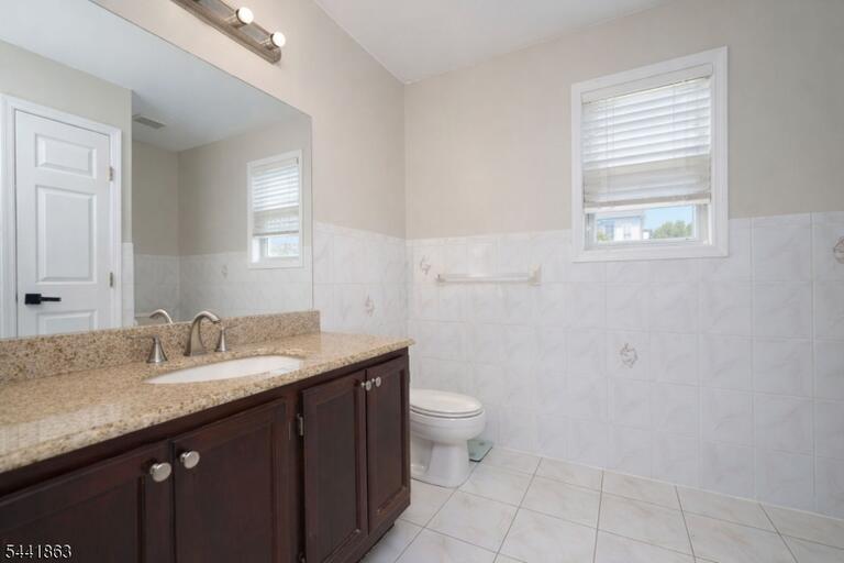 Property listing MLS 4036503 photo 34