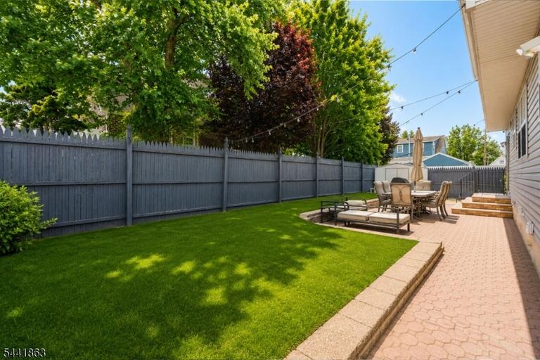 Property listing MLS 4036503 photo 4
