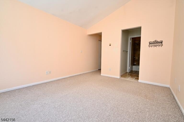 Property listing MLS 4036554 photo 11