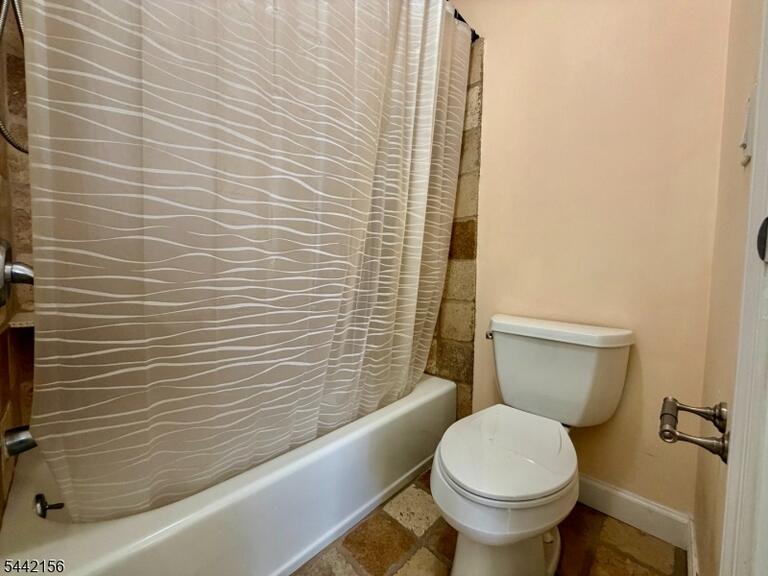 Property listing MLS 4036554 photo 13