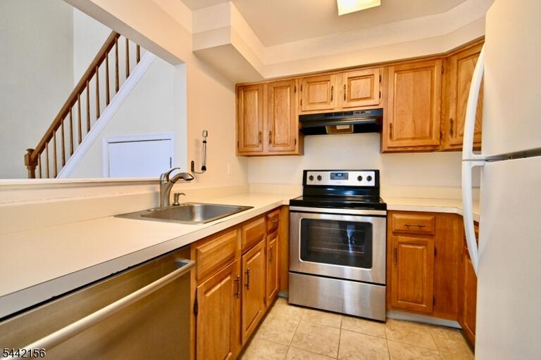 Property listing MLS 4036554 photo 6