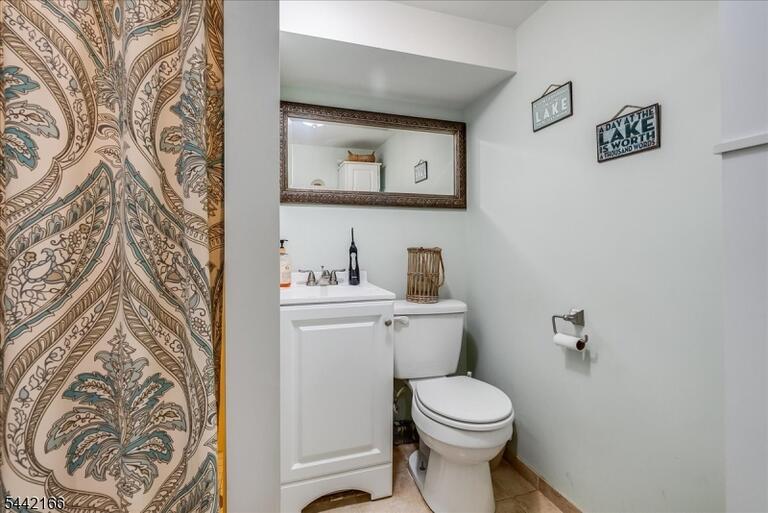 Property listing MLS 4036606 photo 24