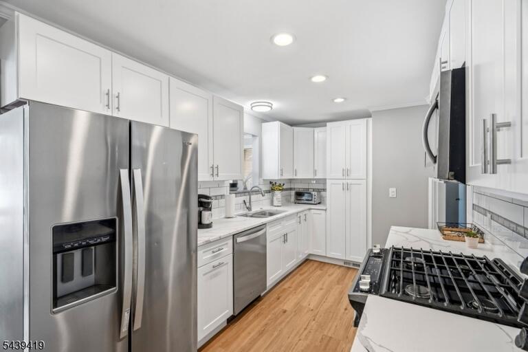Property listing MLS 4036693 photo 13