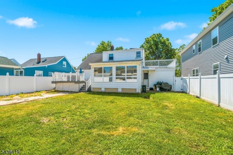 Property listing MLS 4036693 photo 34