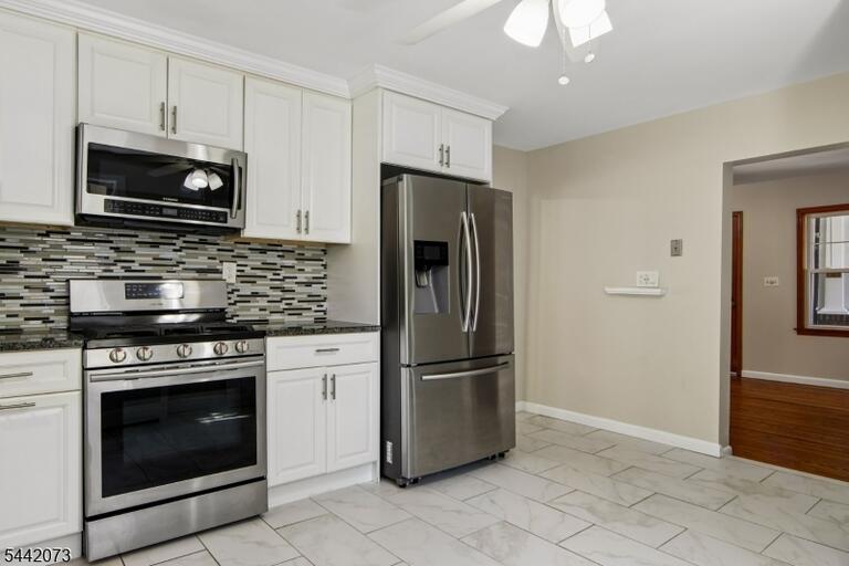 Property listing MLS 4036703 photo 12