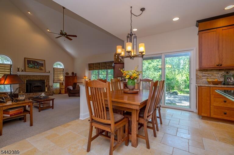 Property listing MLS 4036804 photo 37