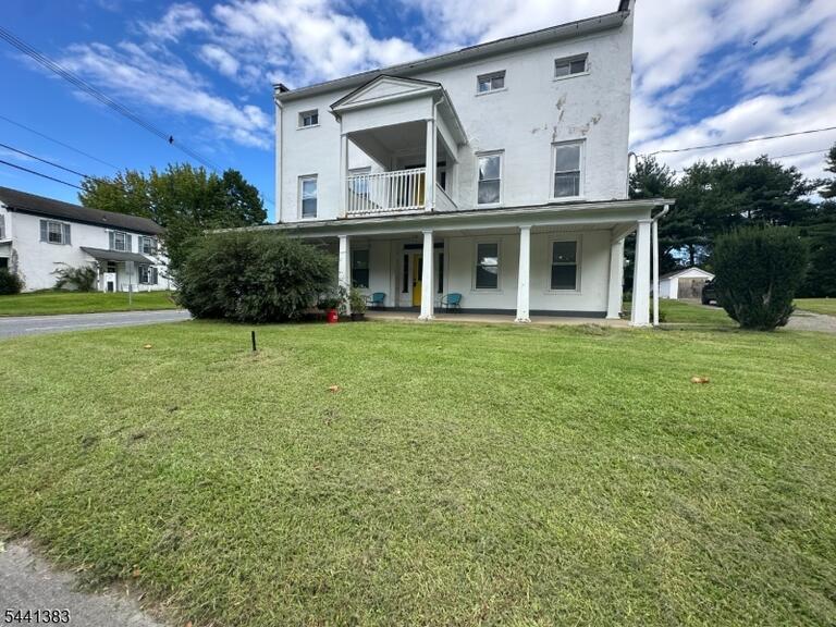 Property listing MLS 4036883 photo 1