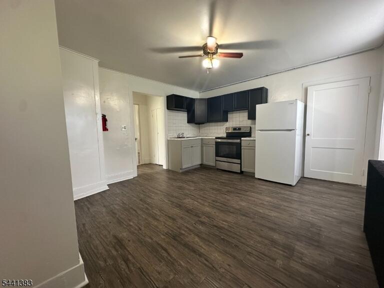 Property listing MLS 4036883 photo 10