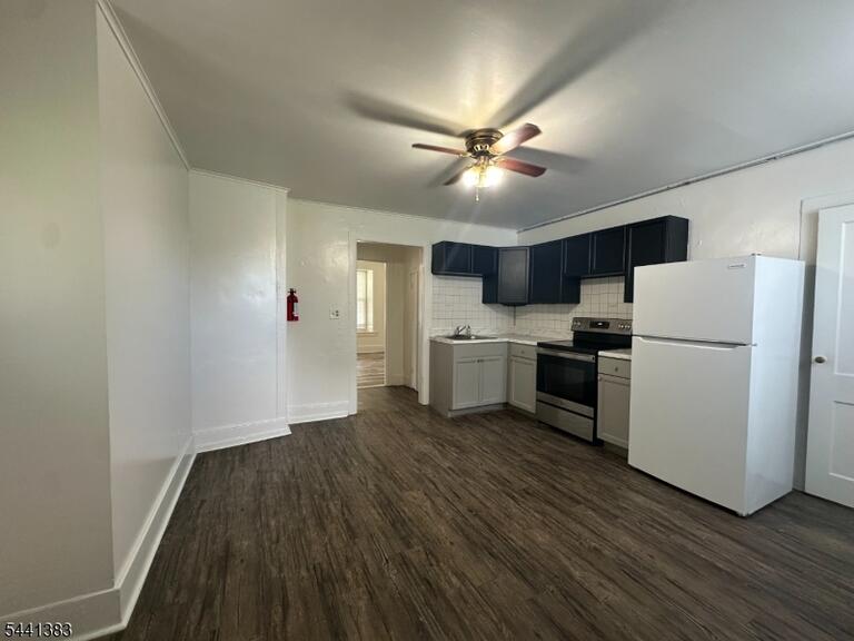 Property listing MLS 4036883 photo 11