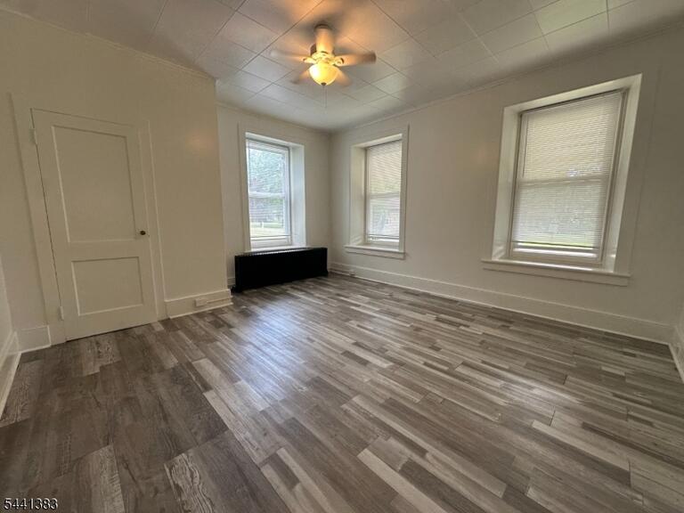 Property listing MLS 4036883 photo 3