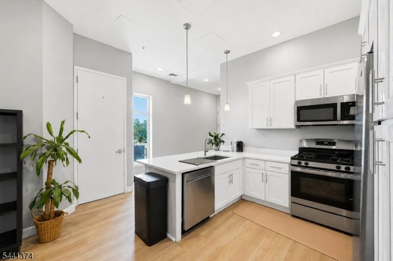 Property listing MLS 4036952 photo 9